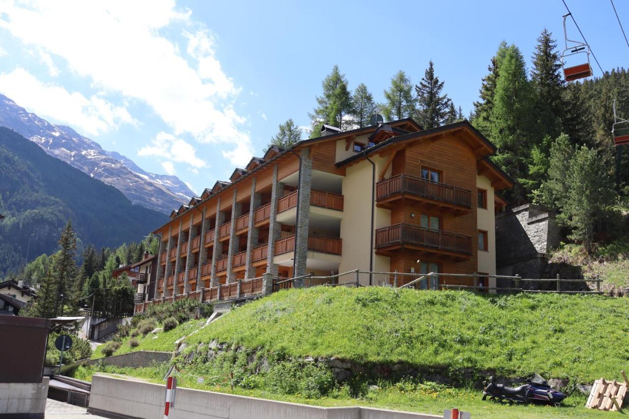 Residence Regina Delle Alpi Santa Caterina di Valfurva Exterior foto